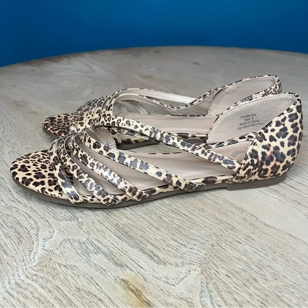 Journee Collection Leopard Print Dorsay Divina Flat Sandals Size 8 - Picture 4 of 7